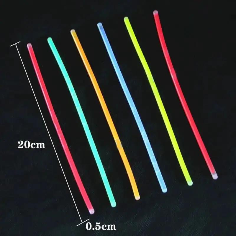 Glow Sticks (Pack of 20) by 9eight5