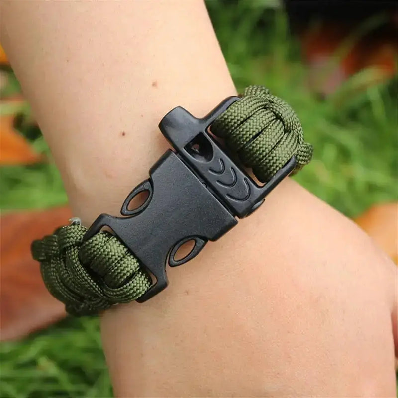 Paracord Survival Bracelet by Habicare