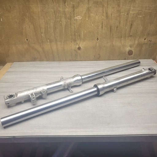 ZZR250 Forks by Motor Morgue