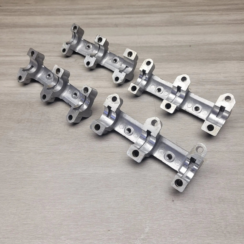GSF250 Bandit (GJ74A) Cam shaft retainers by Motor Morgue