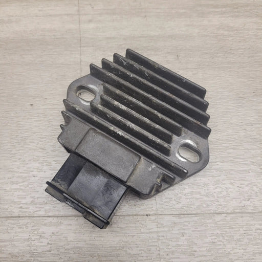 VT750C Shadow (RC44) Regulator Rectifier by Motor Morgue