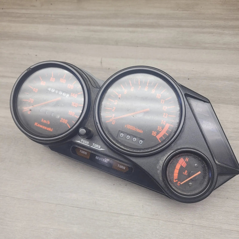 ZZR250 Dash cluster by Motor Morgue