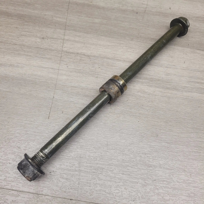 GTA50 Front Axle and Spacer by Motor Morgue
