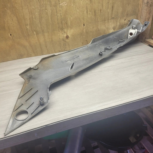 ZZR250 Left tail fairing by Motor Morgue
