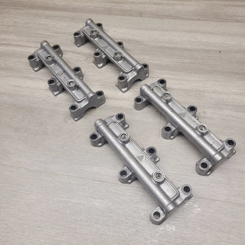 GSF250 Bandit (GJ74A) Cam shaft retainers by Motor Morgue