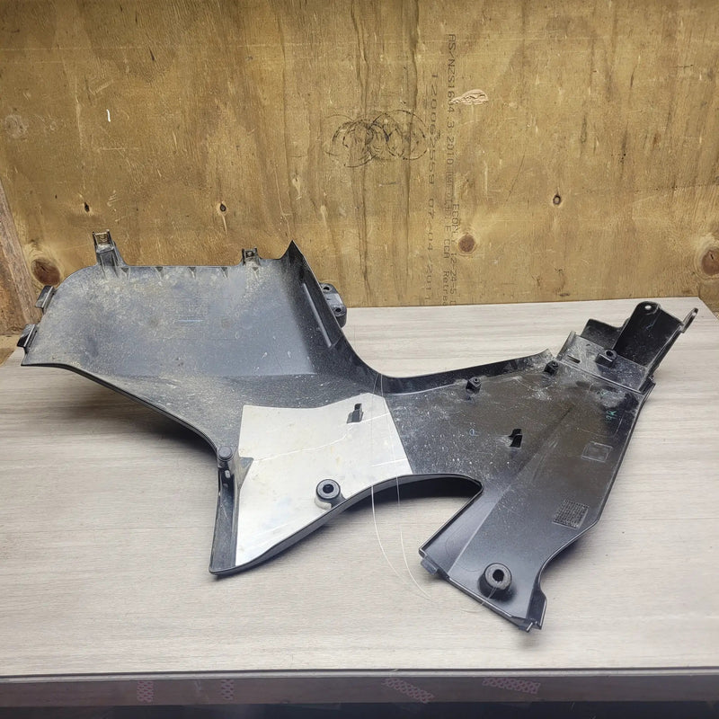 CRF250 Rally Right front side fairing by Motor Morgue