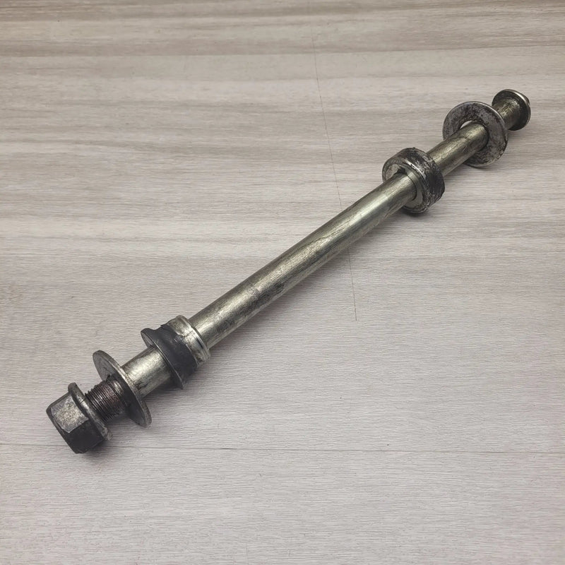GW250 Inazuma Rear axle assy by Motor Morgue