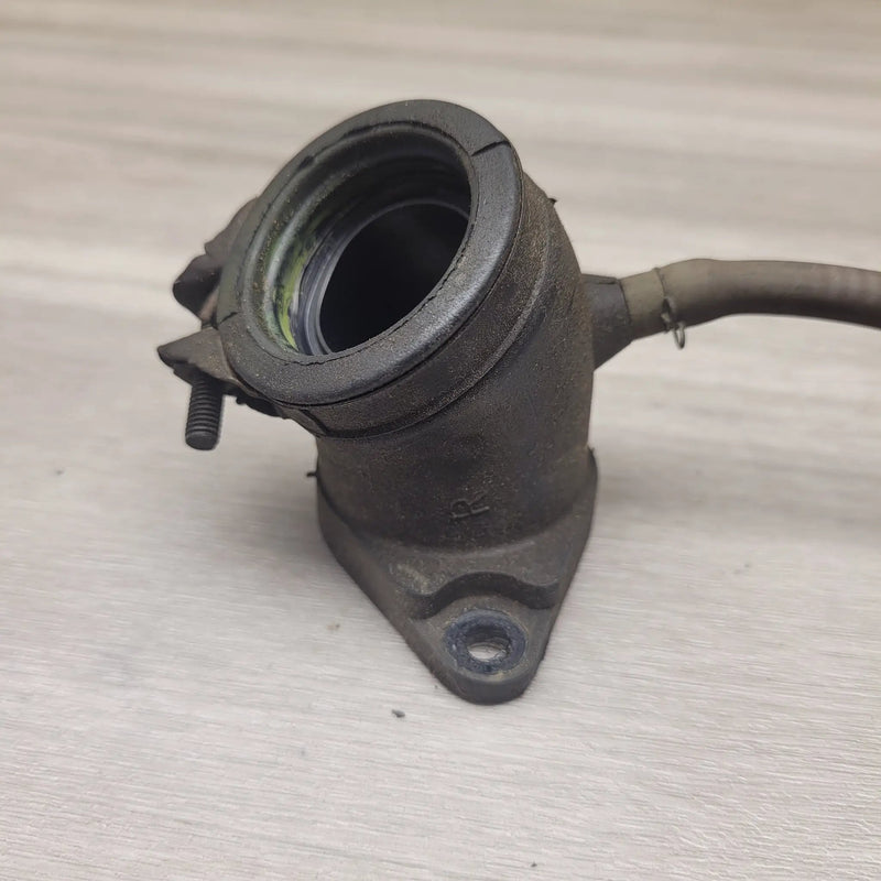 GT250 Comet Rear intake rubber by Motor Morgue