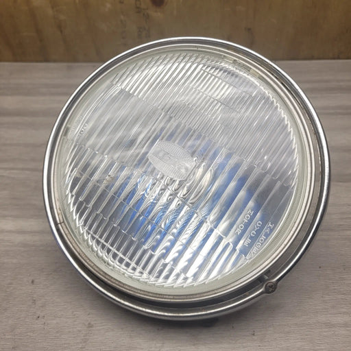GSF250 Bandit (GJ74A) headlight by Motor Morgue