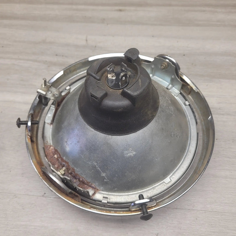 GSF250 Bandit (GJ74A) headlight by Motor Morgue