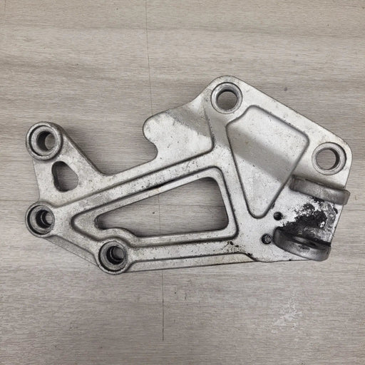 EX250F Right Riders peg mount by Motor Morgue