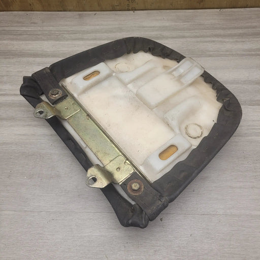 GSF250 Bandit (GJ74A) Rear seat by Motor Morgue
