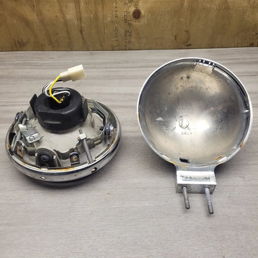 VL250 Intruder Headlight unit and cover by Motor Morgue