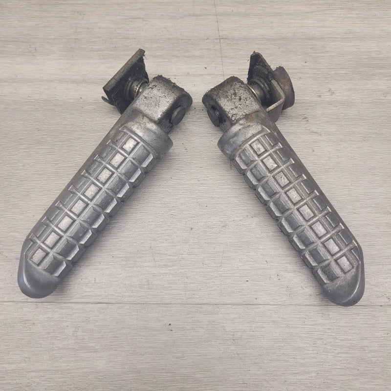 ZZR250 Passenger foot pegs by Motor Morgue