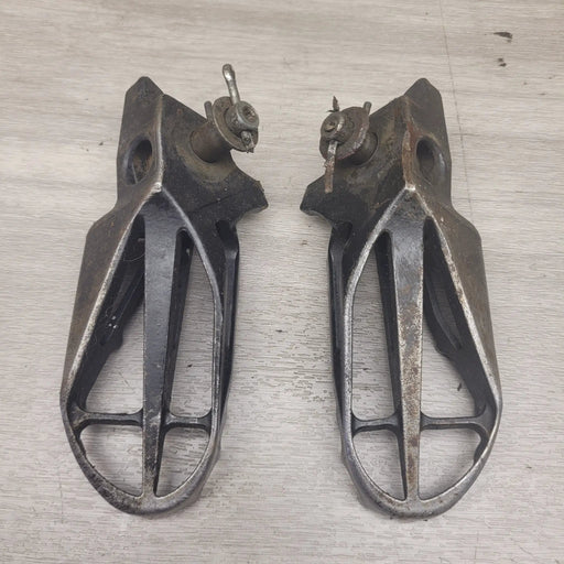 CRF250R 2008 Footpegs by Motor Morgue