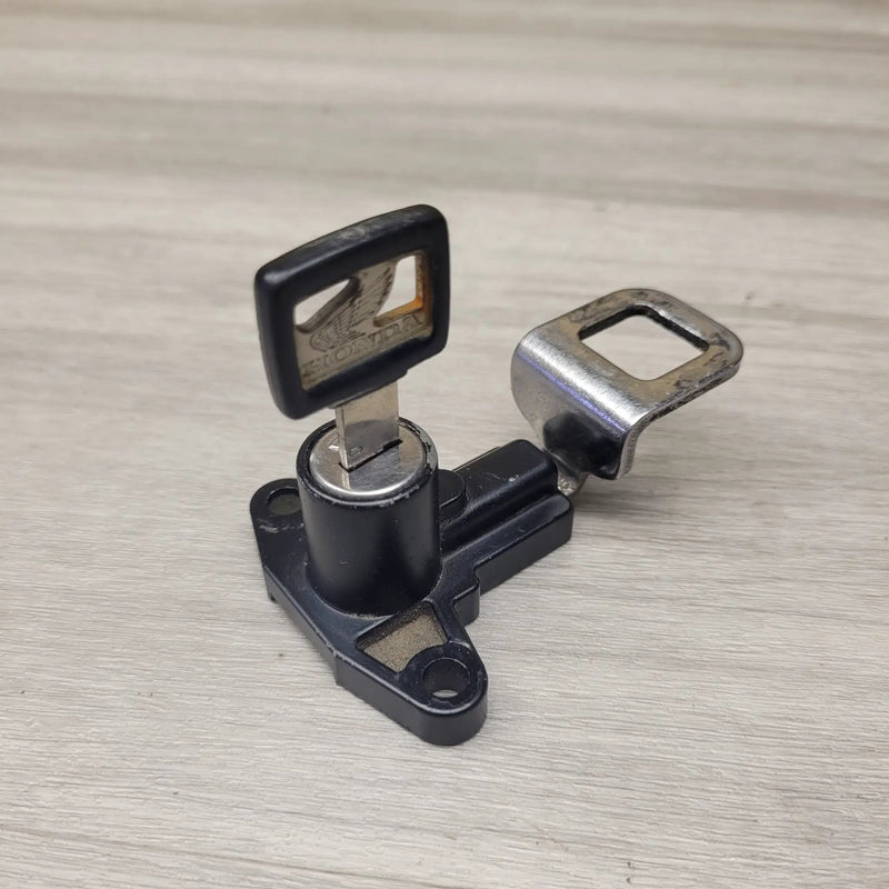 VF500C Magna Helmet lock with key by Motor Morgue