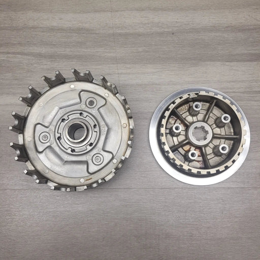 GW250 Inazuma Clutch Basket and hub by Motor Morgue