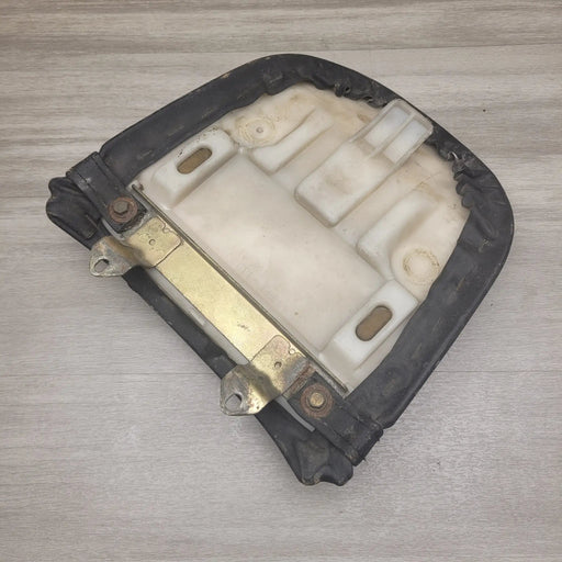 GSF250 Bandit (GJ74A) Rear seat by Motor Morgue