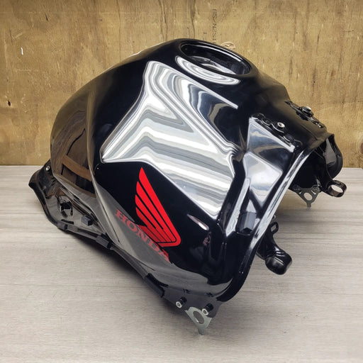 CB750 Hornet (2024) Petrol Tank by Motor Morgue