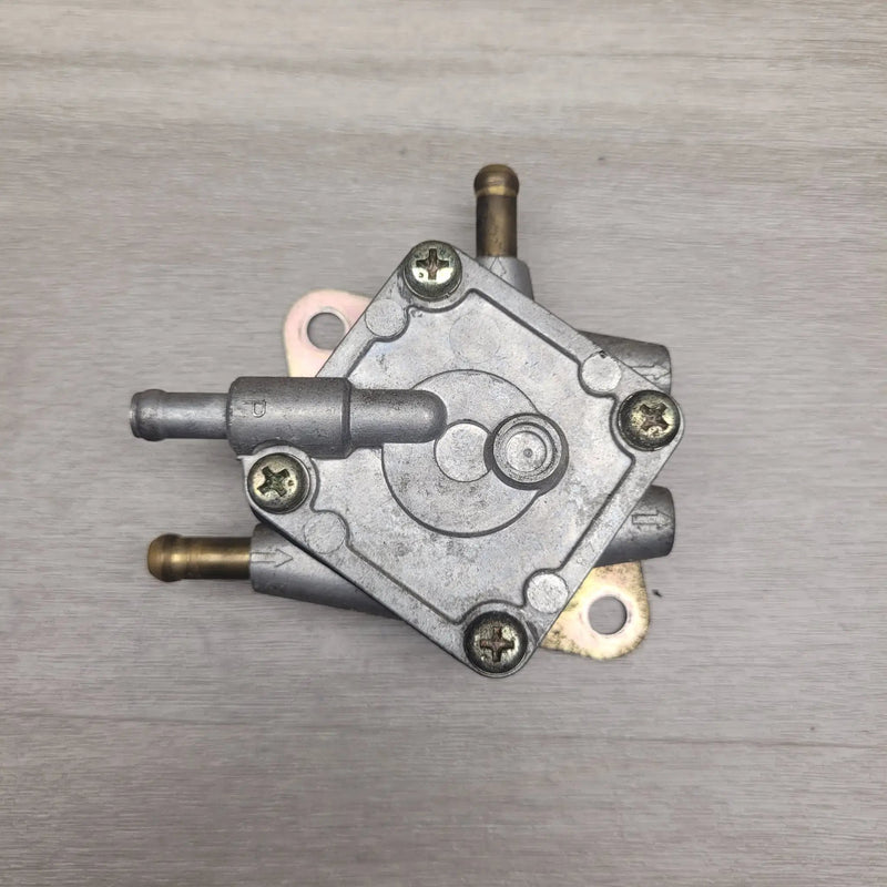 GT250 Comet Fuel pump by Motor Morgue