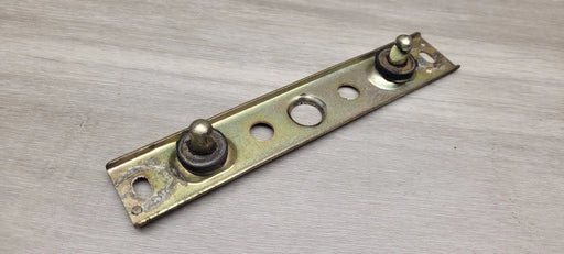 GSF250V seat release pin plate by Motor Morgue