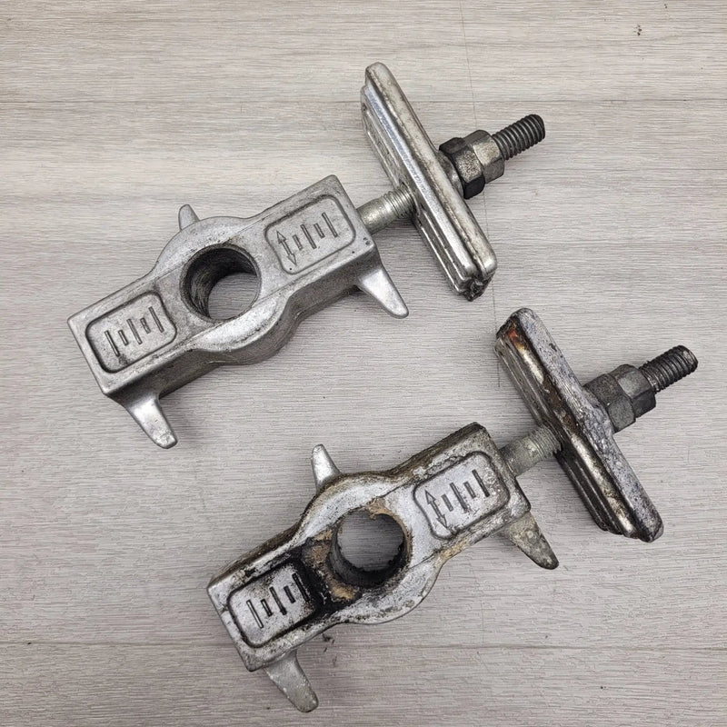 VTR250 (MC33) Rear axle adjusters by Motor Morgue