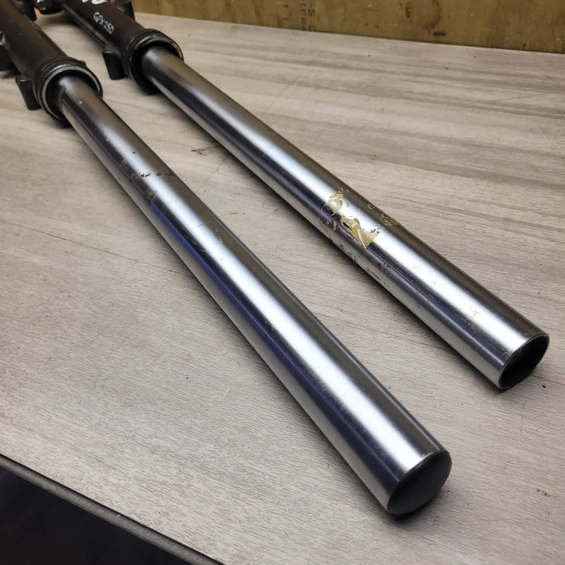 GPX250 Forks by Motor Morgue