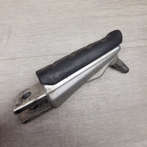 S1000XR (2022) Left Riders Peg by Motor Morgue