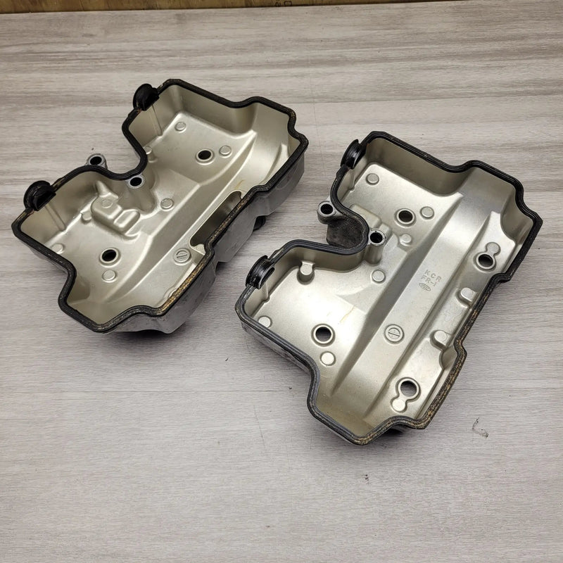 VTR250 (MC33) Cam covers by Motor Morgue