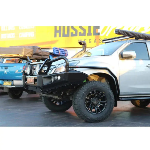 Rockarmor Elite Hoop Bullbar - Isuzu Mux 2013-2017 by RockarmorNZ
