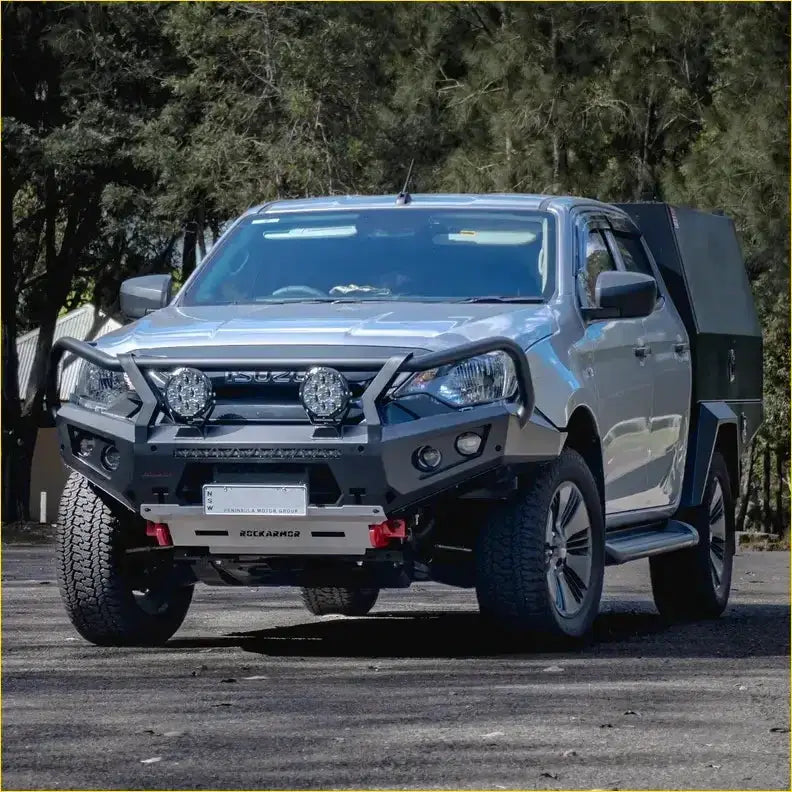 Rockarmor Rock Pack — Isuzu Dmax 2024+ FL | GT Hoop Bullbar + Rock Sliders by RockarmorNZ