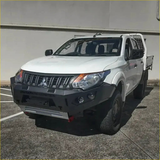 Rockarmor Rock Pack — Mitsubishi Triton MQ | GT Hoopless Bullbar + Rock Sliders by RockarmorNZ