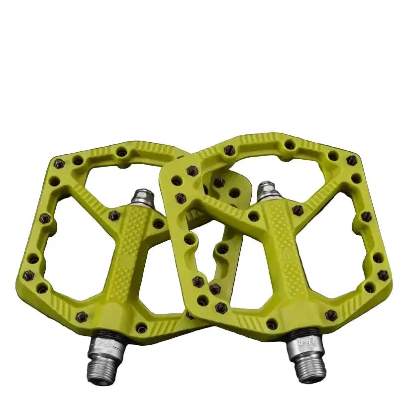 Habicare Ultralight Nylon MTB Bike Pedals, Sealed Bearings, Wide Non-Slip Platform Ultralight Nylon MTB Bike Pedals, Sealed Bearings, Wide Non-Slip Platform