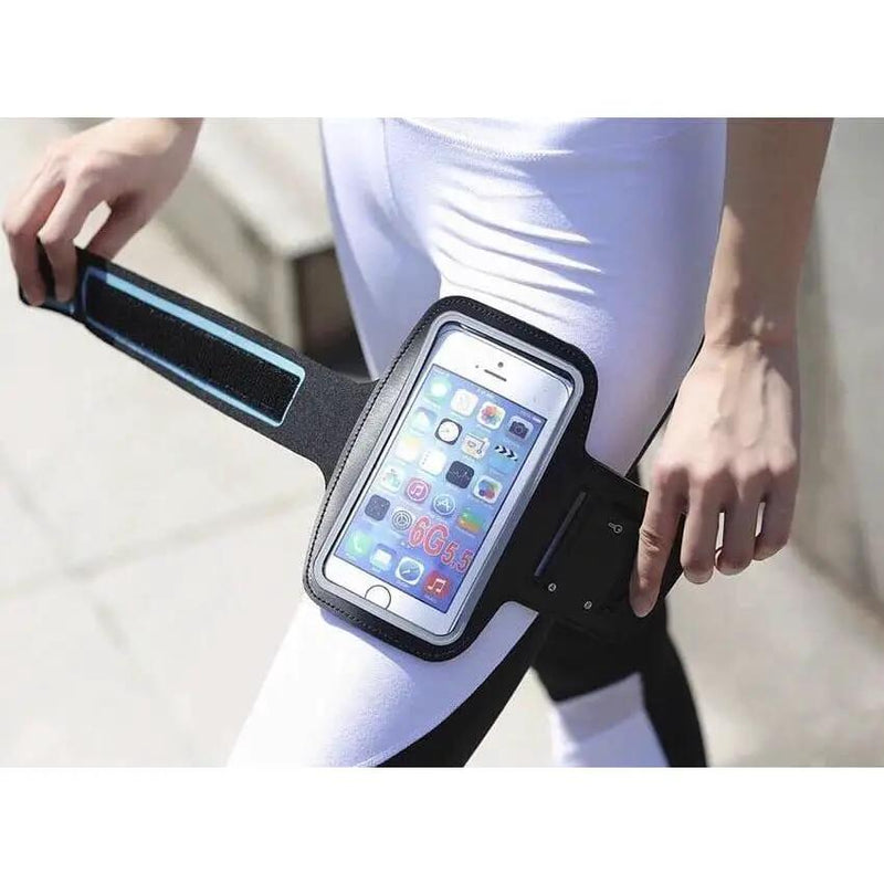 Running Armband by 9eight5