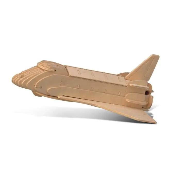 Space Shuttle by 9eight5