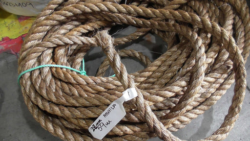 Special Manila Rope Shorts 28mm x 59 meters displayed in a coil with a label indicating size.