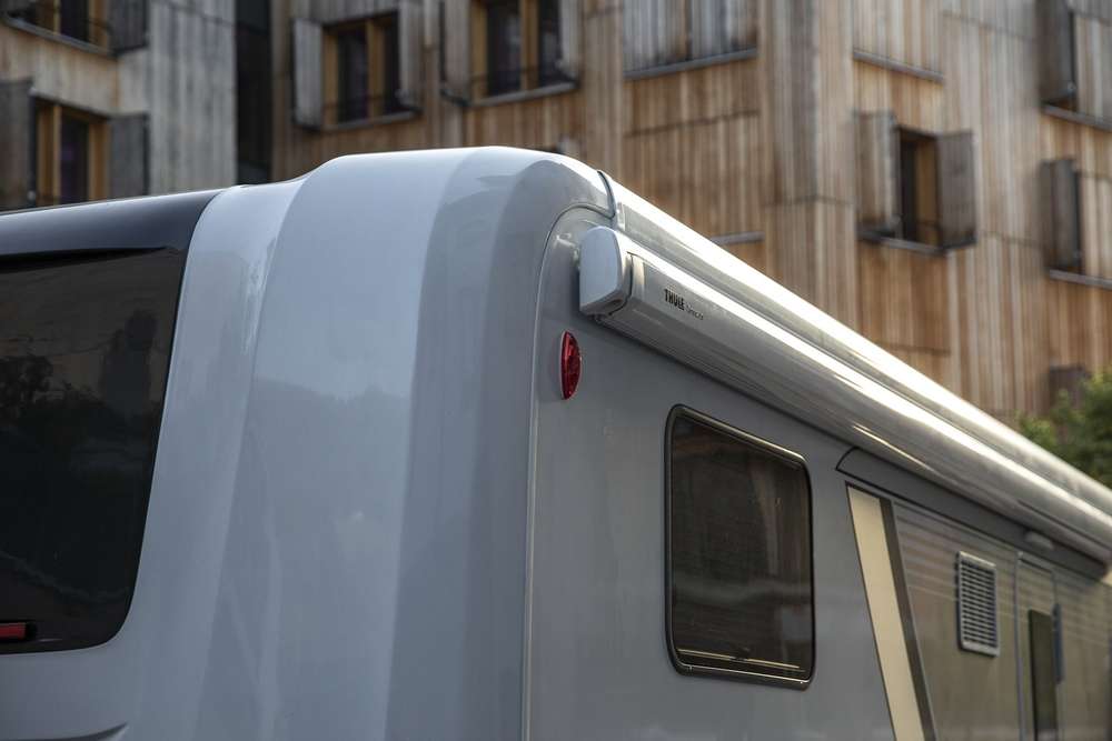 Thule Wall Awnings Thule 5200 Awning Mystic Grey - 2.3m Long X 1.8m Reach