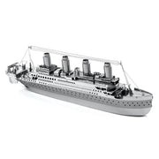 Titanic by 9eight5