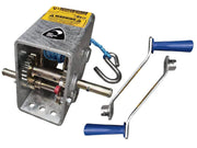 Cp Winch 10:1 1150kg - 2 Handles & Rope with gears and blue handles.