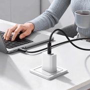 techplus 240W USB-C to USB-C USB4 Cable | 40Gbps Data Transfer | 8K 60Hz Video, 2m (US15) 240W USB-C to USB-C USB4 Cable | 40Gbps Data Transfer | 8K 60Hz Video, 2m (US15)
