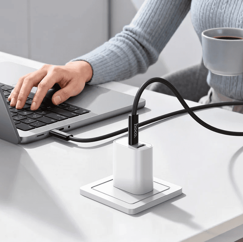 techplus 240W USB-C to USB-C USB4 Cable | 40Gbps Data Transfer | 8K 60Hz Video, 2m (US15) 240W USB-C to USB-C USB4 Cable | 40Gbps Data Transfer | 8K 60Hz Video, 2m (US15)