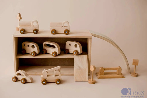 Wooden Vehicle Play Set - QToys | Wooden Toy NZ by Curious Moonbeam