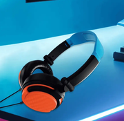 Wired Gaming Headset with Microphone & Volume Control by techplus