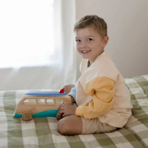 Curious Moonbeam Vehicle Play Wooden Surfing Van - QToys | Wooden Toy NZ Wooden Surfing Van - QToys | Wooden Toy NZ